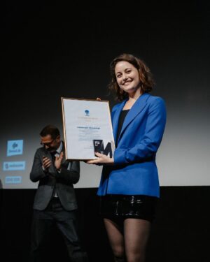 Dominique Devenport Instagram - PRIX SWISSPERFORM 2024
🏆beste Hauptdarstellerin
59. Solothurner Filmtage @sofilmtage 

Vielen Dank @swissperform für diesen besonderen Preis, ich freue mich riesig!

📸 Solothurner Filmtage