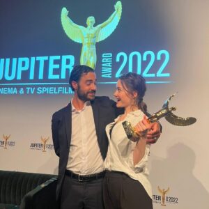 Dominique Devenport Instagram - 3 Jupiter Awards for SISI👑👑👑

🏆 Beste TV Serie National

🏆 Beste TV Darstellerin National (moi 😉) 

🏆 Bester TV Darsteller National @jannik.schuemann 

Thank you to everyone who voted for us!!! ♡ 

@jannik.schuemann @svenbohse @paulinerenevier @giovanni_funiati @sisi.rtl @storyhouseproductions @andreas.gutzeit.313 @elenahell_autorin @franziska_aigner_casting 

📸:
Jupiter @hubert_burda_media 
and also:
@paulinerenevier 
@draganamilojevi

Hair&Makeup:
@hairandmakeup.beautyart