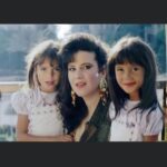 Donia Samir Ghanem Instagram - أعظم و أحن و أطيب أم في الدنيا، كل سنة وانت طيبة و بإذن الله في الجنة يا رب.. أنا بسمع صوت دعاكي و نصايحك طول الوقت .. انت في قلوبنا كلنا ربنا يرحمك و يسعدك و يا رب تكونوا متهنيين انت و بابي.. اللهم اجعلهم آمنين مطمئنين في نور من نورك يا رب #دلال_عبدالعزيز