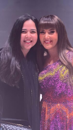 Donia Samir Ghanem Instagram - أحلي مفاجأة في الدنيا.. بحبك أوي.. ربنا يخليكي ليا يارب ❤️ @amysamirghanem  #أنستونا