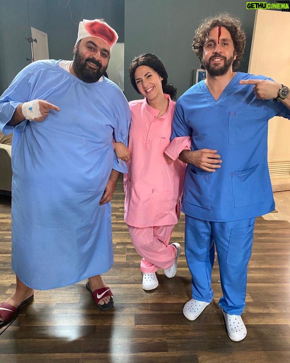 Donia Samir Ghanem Instagram - #تسليم_أهالي إيه رأيكوا في الفيلم ؟