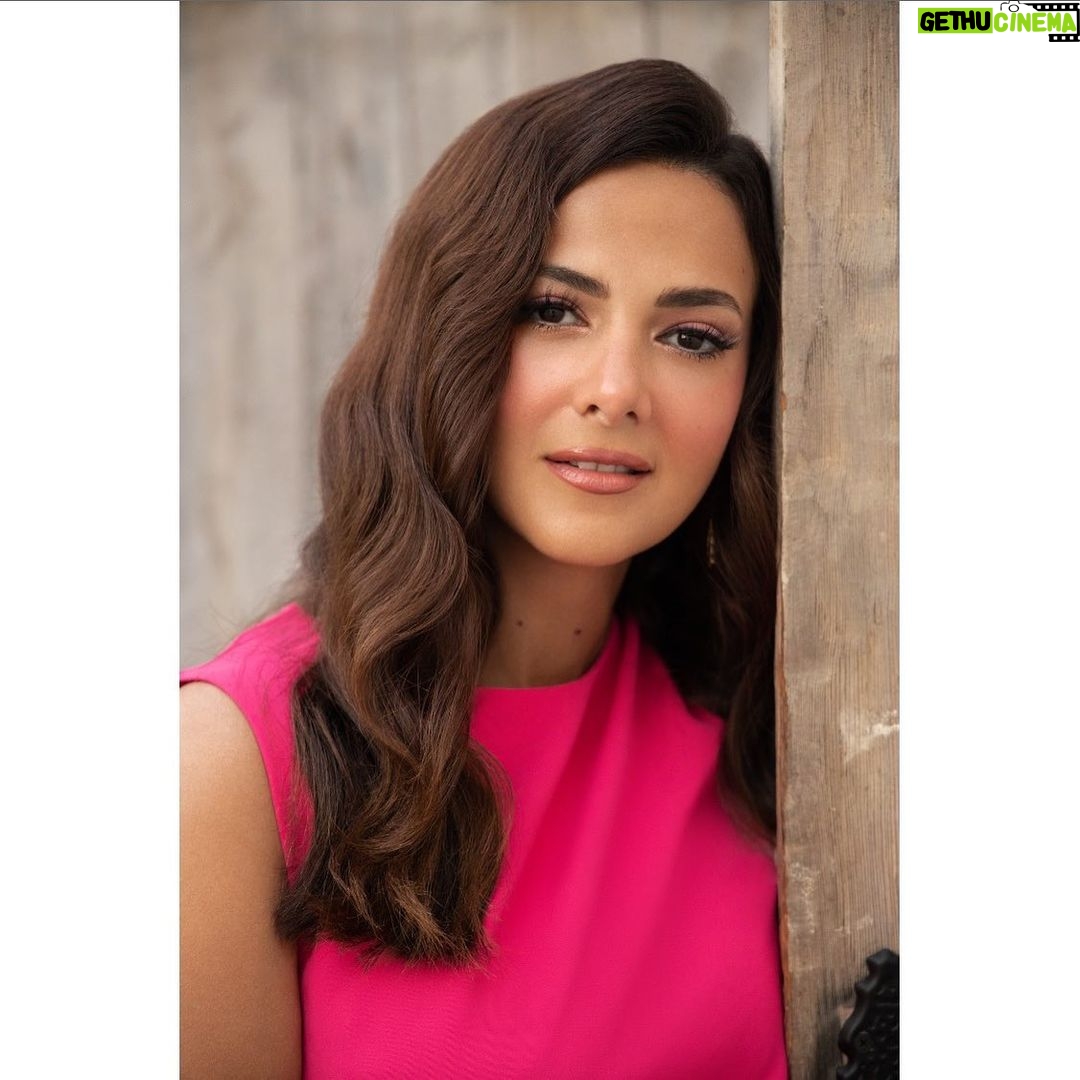 Donia Samir Ghanem Instagram - The pinker the better 💕 Stylist @marwaabdelsamie Photography @bilohussein Makeup @dinaragheb Hair @ahmed__mounir Dress @lushboutiqueeg Jewelry @mahmoudelsirganyjoailliers Special thanks @brnibrahim @j.consultancyeg Location @le.sidi Le Sidi Boutique Hotel & Restaurant