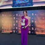 Donia Samir Ghanem Instagram - ‏‎شكرا لإذاعة @nrjegypt علي جوائز مسلسل #جت_سليمة جائزة أحسن ممثلة كوميدية بتصويت أغلي جمهور ❤️🙏 و جائزة احسن مسلسل كوميدي من لجنة التحكيم المحترمة و جائزه احسن استايلست حسن مصطفي و تكريم كريم يوسف مؤلف المسلسل و المؤلفة ندي عزت و المؤلفين سامح جمال و أشرف نصر و تكريم مخرج العمل اسلام خيري و جائزه افضل مسلسل كوميدي محمد احمد السبكي ‏Thanks for my glam team 🙏 ‏Jumpsuit @ateliermamzi 😘 ‏Make up by @fatmabahgat ❤️ ‏Hairstyle by @ahmed_mounir 👌 Photographer @lobnaderbalastudio 🤗 Earrings @aliakhafaga 😍 Best friend award @seifozzz 🤣