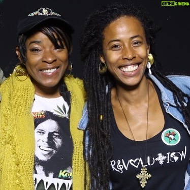 Donisha Rita Claire Prendergast - 2.6K Likes - I have her smile, and her love for re-education. She has shown me how to create safe spaces to observe, learn and heal... tools that have enabled me to fight many battles with the humility that only a motherβs love can teach. She celebrates the lives of her children with prayers and tears. Mommy, your support and insight helps me to stay balanced in the midst of all the insanity. No weapons formed against I & I shall prosper. Thank you for always being my safest space. I reflect your lightπ
πΈ @chekothari
