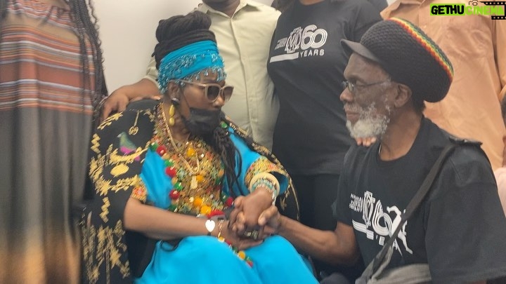 Donisha Rita Claire Prendergast - 1.8K Likes - Reminder to self: Our existence today means so much for tomorrow. In the 76 years that @officialritamarley has been on this Earth, your impact is yet to be fully acknowledged or experienced. You have planted so many seeds across the globe within this lifetime, nurtured fertile soils in spaces where some said nothing could grow and re-defined your place as a Queen while never forgetting your humble beginnings. I watch you in amazement, surrounded by your children, grandchildren and great-grandchildrenβ¦ Generations born from the fruit of your womb. Black woman, hmmm, Black woman. I & I am grateful for your example of defiance and grace in the face of certain adversity. You have inspired an army of Strong, Royal Women to follow your lead with our ultimate allegiance not to Nations but to our fellow human. β¨
Give Thanks to Consular General @mairoliver @louisebennettheritage and the @ndtcjamaica for such a beautiful and awe inspiring night.
Swipe for more BTS moments.
β¨ππ₯
