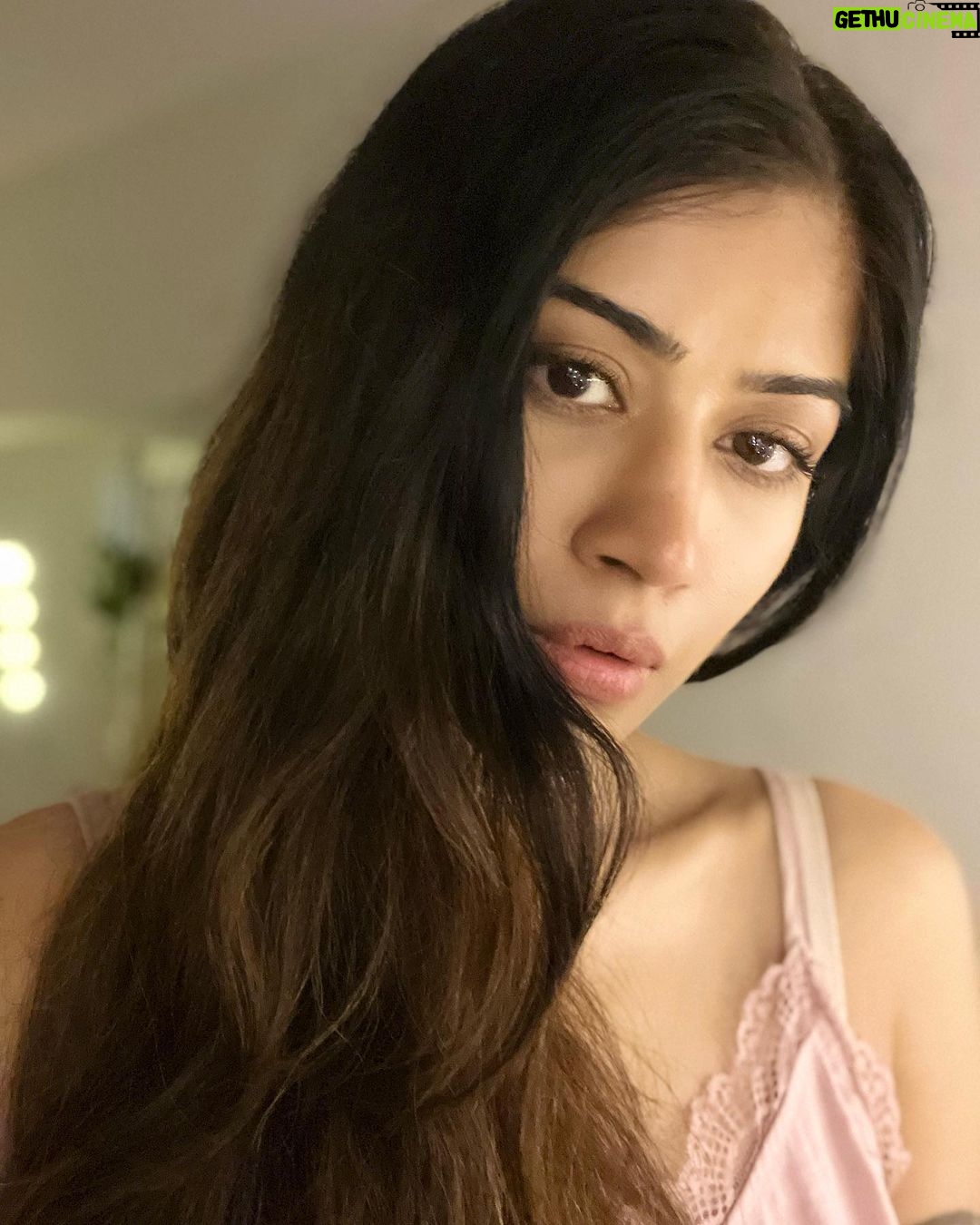 Donna Munshi Instagram - No edit or filters because laziness shall always precede šš¼ and yes, thereās makeup onā¦. didnāt wake up looking like this š„ø
