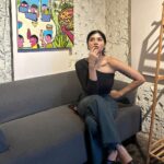 Donna Munshi Instagram - Yesterday 🐣 2nd and 3rd image 📸: @mrbigbaadwolf Location: @begreenr Bandra