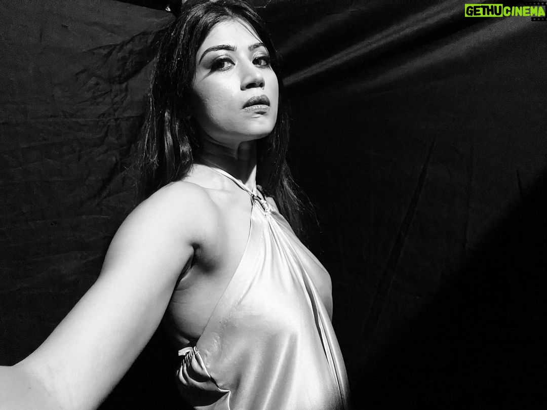 Donna Munshi Instagram - The innate desire to be seen and to remain hidden from the world at the same time…… What has art done to us mortals……