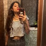 Donna Munshi Instagram - Felt nothing. Might delete everything. The #noedit life…. वांद्रे , मुंबई