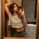 Donna Munshi Instagram - Felt nothing. Might delete everything. The #noedit life…. वांद्रे , मुंबई