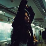 Donna Munshi Instagram - These endless conversations….. Do you have them?….with yourself….do you? 📸: @lensationnnnn