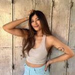 Donna Munshi Instagram – And the laziness continues with some no edit, no filter pictures because you know……summer…and all that jazz 🐳
📸: @rohan._dsouza
#nofilter #noedit #portrait #naturallight #portraitshoot #bandra