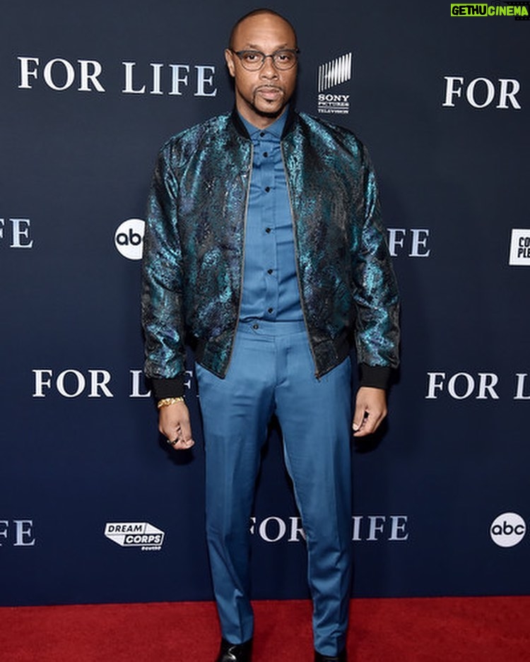 Dorian Missick Instagram - Did my man candy thing at the premiere for my new series @forlifeabc 😂 (bomber suit: @grayscaleic 🔥🔥, grooming: @afginc , swag: GOD). Styling on @simonemissick : @robynvictoriaf Lincoln Center