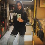 Dorra Instagram - Darkness cannot drive out darkness, only light can do that. Hate cannot drive out hate, only love can do that. (Martin Luther King “Strength of love”)