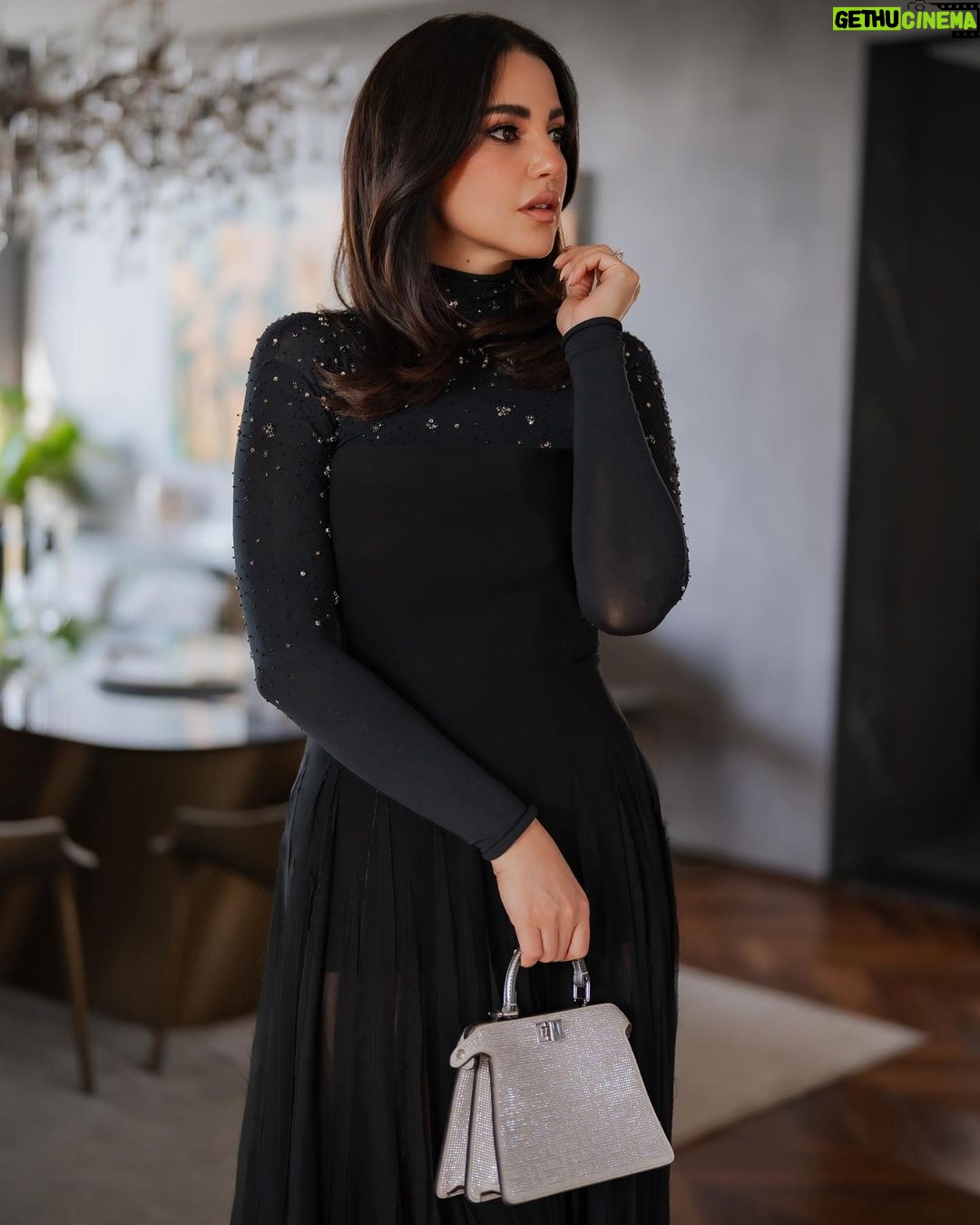 Dorra Instagram - 🖤 I am not what happened to me, I am what I choose to become. Wearing #fendi #totallook @fendi Stylist @youmnamoustafa Makeup @monagamalofficial Hairstyle @chezrichard 📸 @karimmedhat #home 🏠 Cairo, Egypt