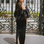 Dorra Instagram - Style is always in fashion.. Attending @ramialaliofficial Couture Show #coutureweek #parisfashionweek wearing one of his designs 🖤 Paris, France