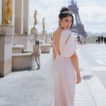 Dorra Instagram - 🌸 Attending @georgeshobeika #CoutureShow during #ParisFashionWeek #ParisCoutureFashionWeek #pfw #coutureweek #Dorra #DorraZarrouk Dress @georgeshobeika Stylist @youmnamoustafa Makeup @ismaelblancomakeup Hairstylist @rafilotoma 📸 @anumphotography Palais de Chaillot - Paris