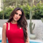 Dorra Instagram - ♥️ أنا أؤمن بالحب الذي يجعل داخل الانسان في حالة من الأمان مهما بلغت تقلباته وعواصف الأيام من حوله.. Egypt Cairo