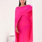 Dorra Instagram - 💕 Rose indien @maisonvalentino vibes #barbie #valentinogaravani #rockstud