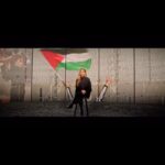 Dorra Instagram – ظلم وقهر مازال يعيشه الشعب الفلسطيني. الكلمات أصبحت عاجزة عن وصف الوجع .. ولكن سنظل نحاول التعبير بمختلف الطرق لما بقي من انسانية في العالم. حتى لو أمسى وقف الابادة والاحتلال الغاشم حلما فهو لن يموت لانهم اصحاب الحق، ولان قضيتهم قضيتنا جميعا. الله يحميهم ويزيل الغمة 🙏💔
2 months of nonstop genocidal violence in Gaza. The Israeli occupation continue. The killing of civilians (children, women, doctors, journalists..), the torture, humiliation, starvation and dehumanisation of Palestinians continue. The ethnic cleansing, violation of human rights and international law continue. A Ceasefire became more urgent than ever for HUMANITY. Nothing justifies the genocide. 
#ceasefire #ceasefirenow🇵🇸 
#endtheoccupation #endtheoccupationofpalestine 
#israelwarcriminal #israelwarcrimes 
#freepalestine #peaceforpalestine 🕊️