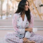 Dorra Instagram - يوم جديد 🤍🙏🦋🕊️🫶