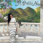 Dorra Instagram - Ciao 🌊🏡🐈‍⬛ Lake Como, Italy