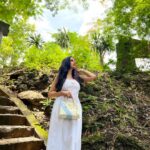 Dorra Instagram - Nature is not a place to visit, It is home. #PradaGalleria #DorraZarrouk @prada #totallook Thailand