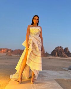 Dorra Instagram - Throwback to those unpublished beautiful shots in this magic place Alula wearing a dress by @maisonyeya Styled by my dear @youmnamoustafa Makeup @monagamalofficial 🤍 #boho chic #boho #style #icon #cinematic #beauty #artistic #dorra #DorraZarrouk AlUla, Saudi Arabia