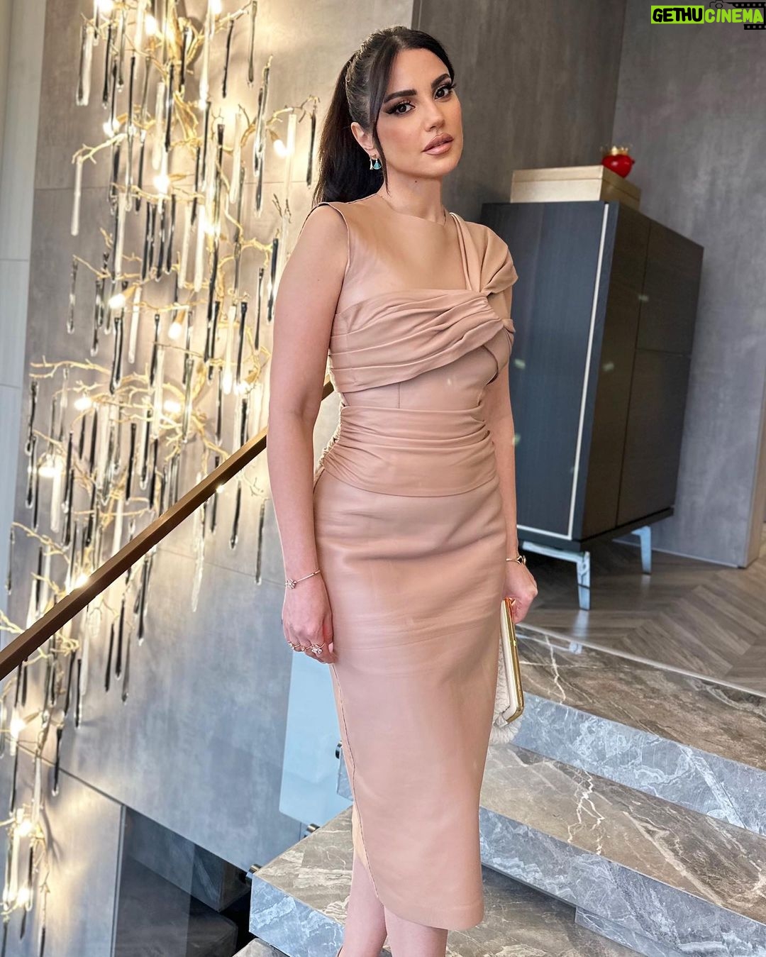 Dorra Instagram - Nude color 🫶 @fendi #totallook @bulgari jewelry #DorraZarrouk Cairo, Egypt