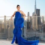Dorra Instagram - Feeling like a 🦅💙🌇 Wearing @gauravguptaofficial Styled by @mohamedashraff Makeup @monagamalofficial 📸 @theebory Dubai - دبى