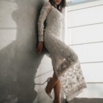 Dorra Instagram - And if today, all you did was hold yourself together, I am proud of you. 🤍 Dress @carolinaherrera Stylist @mohamedashraff Earrings @givenchy 📸 @karimmedhat Makeup @monagamalofficial