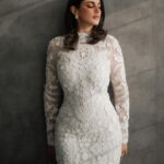 Dorra Instagram - And if today, all you did was hold yourself together, I am proud of you. 🤍 Dress @carolinaherrera Stylist @mohamedashraff Earrings @givenchy 📸 @karimmedhat Makeup @monagamalofficial