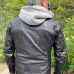 Doug Gilmour Instagram – 🔵 LIMITED EDITION DROP 🔵
Now available the DG93® Vintage Leather Jacket exclusively designed in partnership with @the_coopink and Doug Gilmour! Only 93 available grab one today! **link in bio**

#menswear #menwithstyle #limitededition #douggilmour #dg93 The Coop Ink
