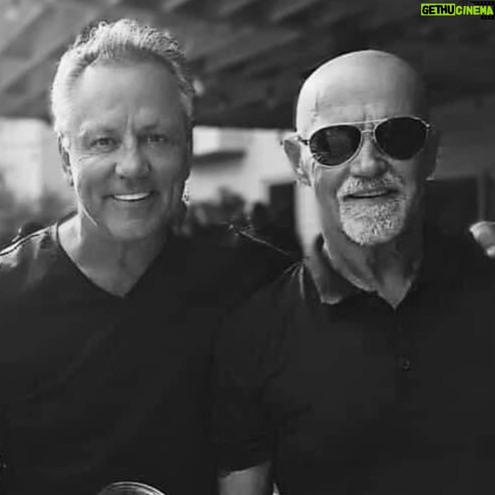 Doug Gilmour Instagram - Happy birthday to my big brother Dave! Love you bud!
