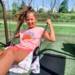 Doug Gilmour Instagram - Happy Birthday to our granddaughter Elle, wishing you a wonderful day! We love you! ❤️