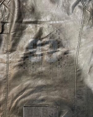 Doug Gilmour Instagram - 🔵 LIMITED EDITION DROP 🔵
Now available the DG93® Vintage Leather Jacket exclusively designed in partnership with @the_coopink and Doug Gilmour! Only 93 available grab one today! **link in bio**

#menswear #menwithstyle #limitededition #douggilmour #dg93
