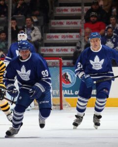 Doug Gilmour Instagram - Rest In Peace to the legend. You were always a true leader, tremendous person, and I am proud to have called you a friend. 💙
