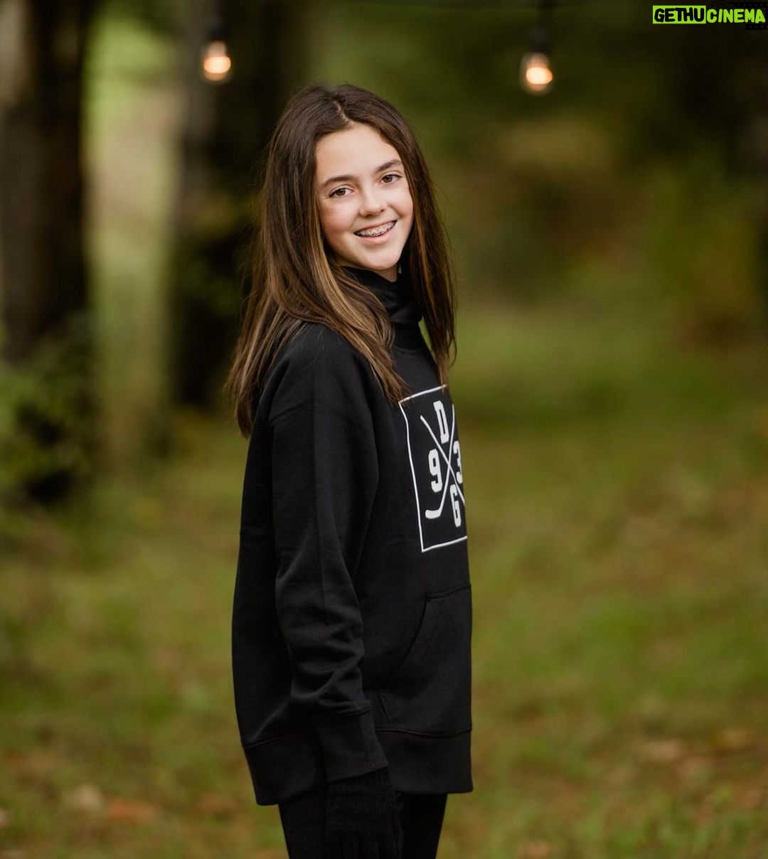 Doug Gilmour Instagram - Not sure how but my little V has turned 14. Happy Birthday love you ❤️