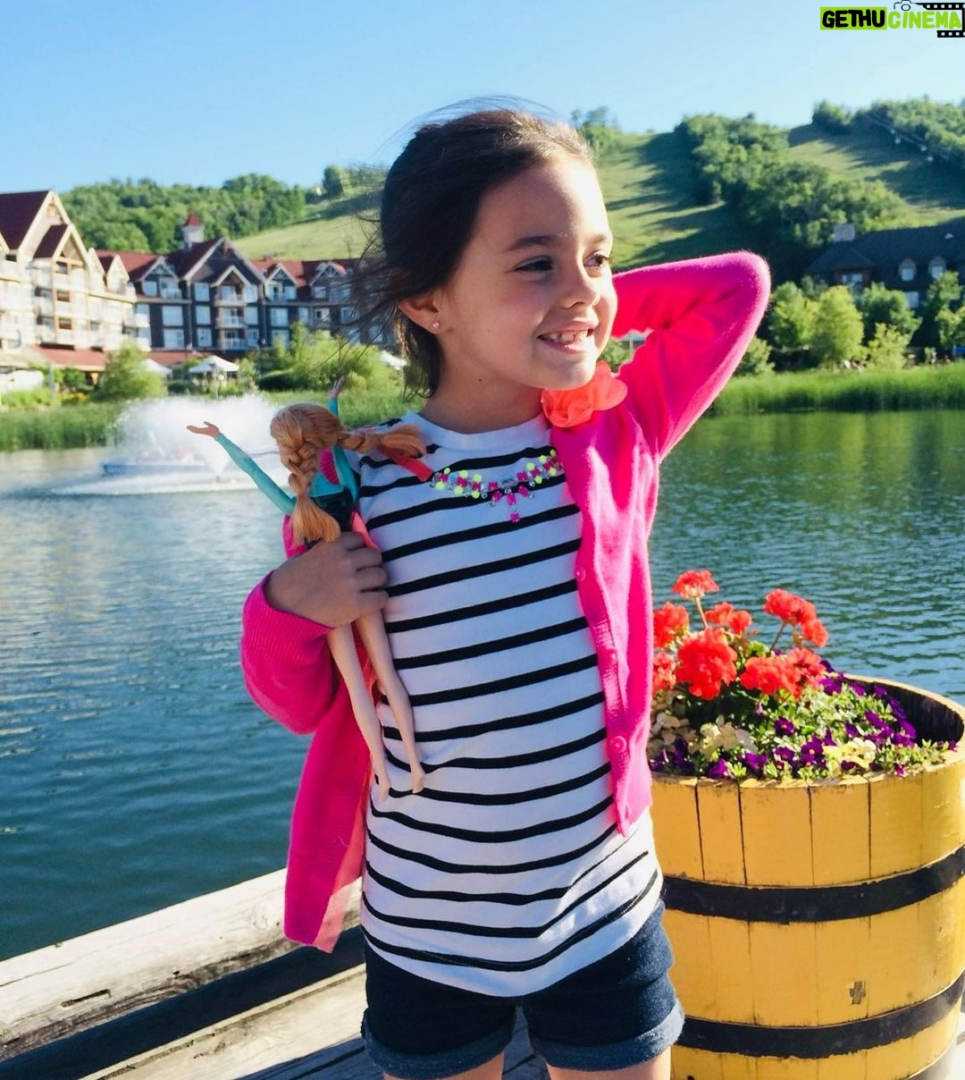 Doug Gilmour Instagram - Not sure how but my little V has turned 14. Happy Birthday love you ❤️