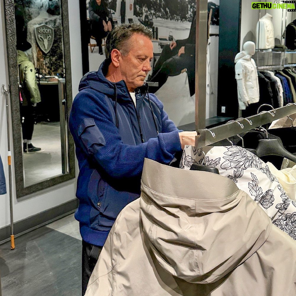 Doug Gilmour Instagram - In Conversation With: Doug Gilmour Growing up in Kingston, Ontario, Doug Gilmor learned early on that it took hard work and dedication to perfect his craft. These were the pillars he leaned on in becoming a Stanley Cup Champion, Selke Award Winner, and 2x NHL All Star. “Excellence is a challenge you don’t run away from. You accept the challenge, and how you get through to success in that way is through work. Work ethic is everything. It’s something that you put everything you have into. When that hard work pays off, it’s special.” Eventually landing in Toronto, the ability to express himself off the ice was something he embraced here, establishing a trademark look that fans instantly took to. “We all dress different. You should wear whatever you think is going to fit you. This is a big, diverse city – this is the place I could do that.” #nhlalumni #nhlallstar #douggilmour #nobis #leafsforever Toronto, Ontario