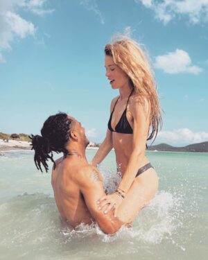 Doutzen Kroes Instagram - Vacation ❤️