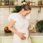 Doutzen Kroes Instagram - HAPPY BIRTHDAY @renskroes may your light continue to shine bright! We’re all so happy to have you in our life’s and grateful to finaly become an aunty soon 🙏💫😍