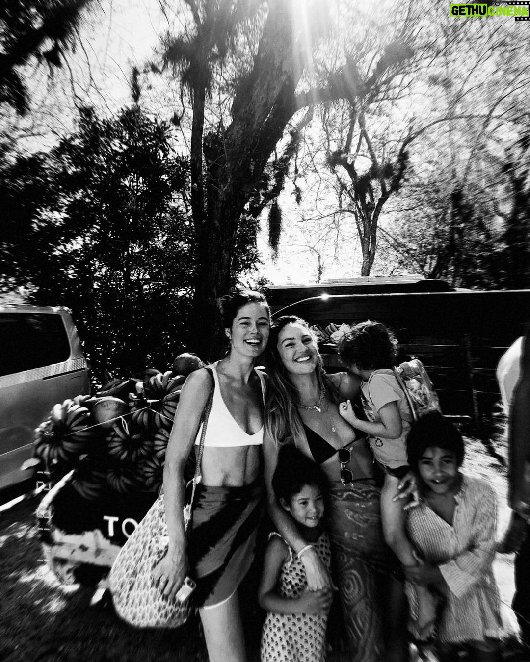 Doutzen Kroes Instagram - The tribe ❤️💛💚 @angelcandices