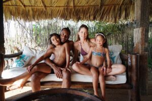 Doutzen Kroes Instagram - 🇯🇲