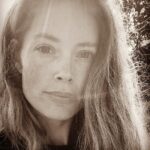Doutzen Kroes Instagram - The past few months have been very peaceful without social media:) A part of me wanted to escape into my family bubble and leave everything up to faith. That part of me believes in the power of consciousness, that whatever you give energy to will grow. So I tried to ignore the negative and focus on the positive. But at this point I can no longer turn a blind eye to the injustice that is happening right in front of us. Other people have given me hope and strength with their courage to stand up for our rights. They touched my heart and inspired me to do the same. So although my hands are shaking while writing this, I feel it is time to choose courage over comfort and speak my truth: I will not be forced to take the shot. I will not be forced to prove my health to participate in society. I will not accept exclusion of people based on their medical status. Freedom of speech is a right worth fighting for but we can only solve this united in peace and love! Pass on the torch of hope and love and speak your truth. ❤️