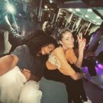 Doutzen Kroes Instagram - I love dancing. It’s like my therapy being in class dancing while letting go, out of the mind and into the body and enjoying the flow! Thank you @suelawilsterman for always teaching great classes and @lauryndemeza for my partner in crime ❤️ (picture taken after dance class)