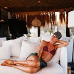 Doutzen Kroes Instagram - Reminiscing about the holidays! Mykonos on film by @jeromeduran ❤️