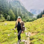 Doutzen Kroes Instagram - Hiking up the mountain, eating cheese and sharing amazing moments with friends and family at @stanglwirt ❤️