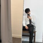 Doyoung Instagram – 2023년도의 저를 채워준 모든 것들에게 감사합니다. 2024년도에는 더 많고 좋은 제가 되겠습니다. 
모두가 빠짐없이 행복해야 하지만 좋은 분들이 더 행복한 한 해가 되기를 바랄게요. #2