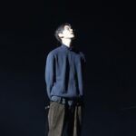Doyoung Instagram – 2023년도의 저를 채워준 모든 것들에게 감사합니다. 2024년도에는 더 많고 좋은 제가 되겠습니다. 
모두가 빠짐없이 행복해야 하지만 좋은 분들이 더 행복한 한 해가 되기를 바랄게요. #1